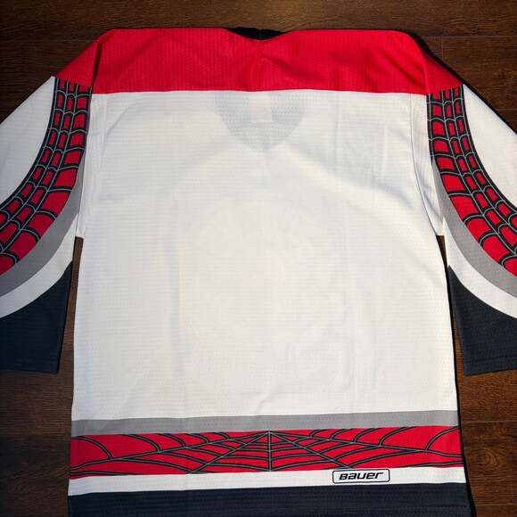 San Francisco Spiders Hockey Jersey Bauer IHL M White - Drake - Music Video - Picture 5 of 10